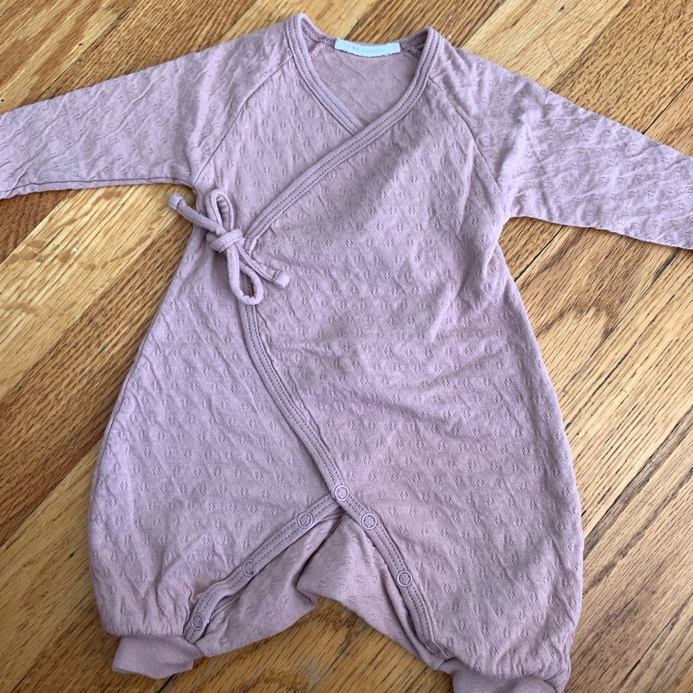 Precious Boutique Brand Tane Organics Cotton Playsuit SZ 0-3 Months